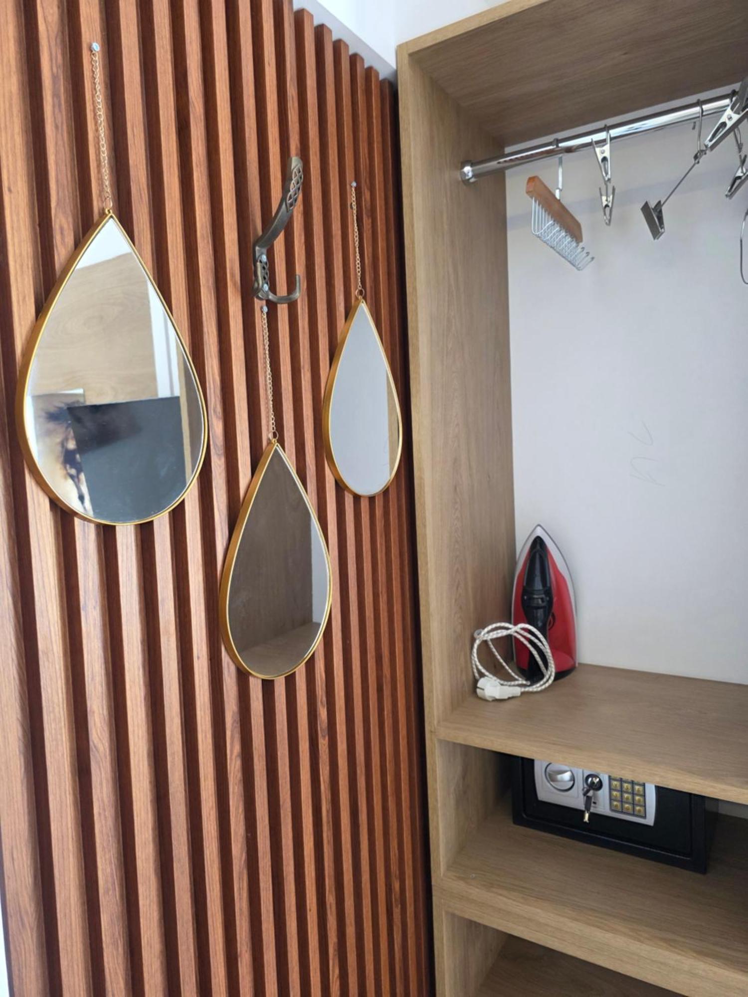 Guesthouse Veliaj Ksamil Dış mekan fotoğraf